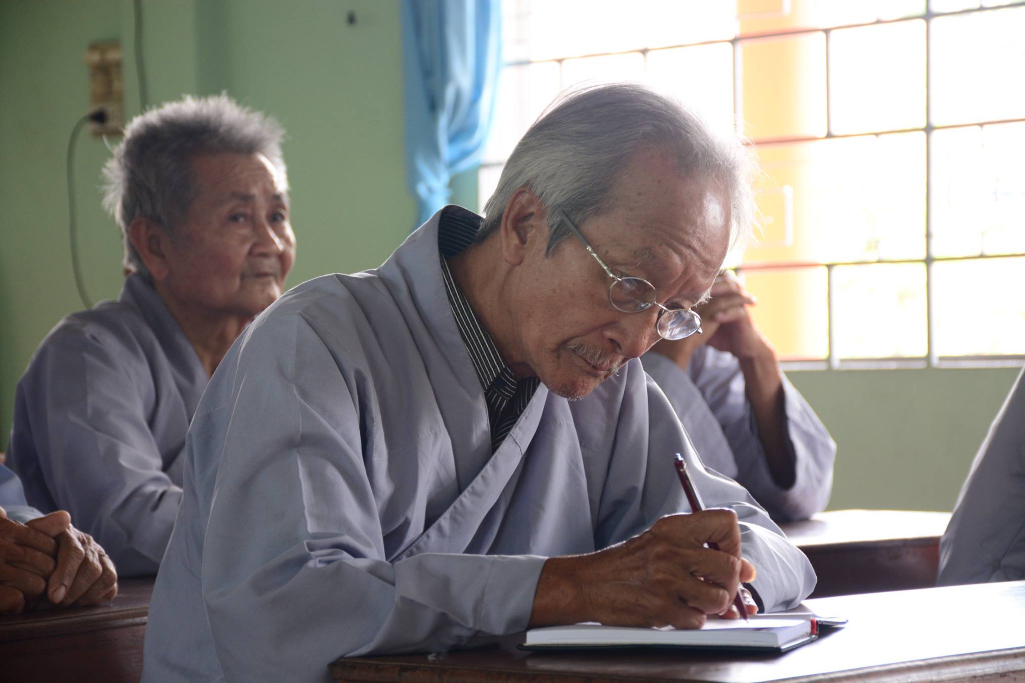 mot ngay tinh tu 20