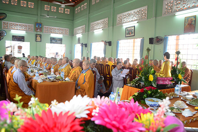vu lan dang y 35